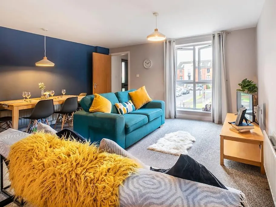 Lovely 2 Bedroom Apt At Ormeau Park W/ Free Parking Belfast