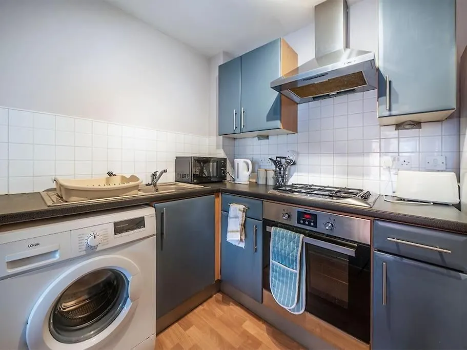 Lovely 2 Bedroom Apt At Ormeau Park W/ Free Parking Belfast 0*,