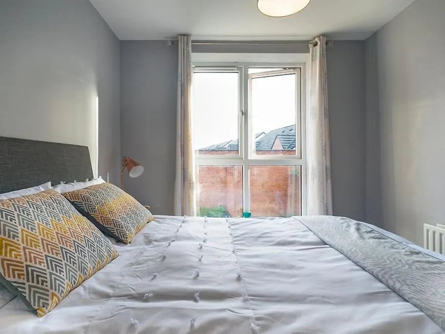 Apartment Lovely 2 Bedroom Apt At Ormeau Park W/ Free Parking Belfast