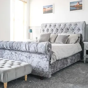Eia Street Apartment